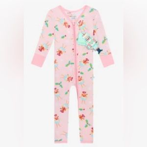 Posh peanut newborn Glitterville Sugarplum Pixie
Convertible